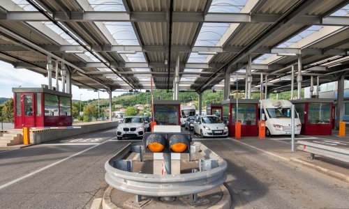 Devetero Slovenaca 'palo' na granici s lažnim PCR testom, evo kako su pokušali nasamariti policiju