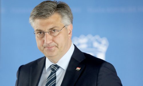 Plenković u Varaždinskim Toplicama: Ovdje ogroman broj birača podržava politiku HDZ-a i to će se vidjeti u rezultatima drugoga kruga izbora