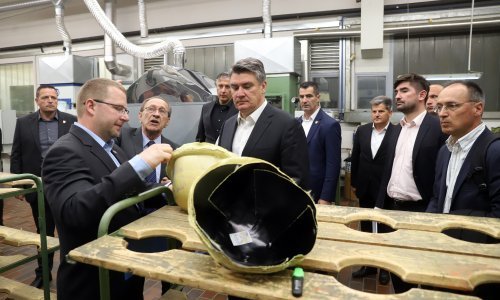 Milanović opet požuruje odluku o vojnim zrakoplovima, a prokomentirao je i Albinin nastup na Eurosongu: Glavu gore...