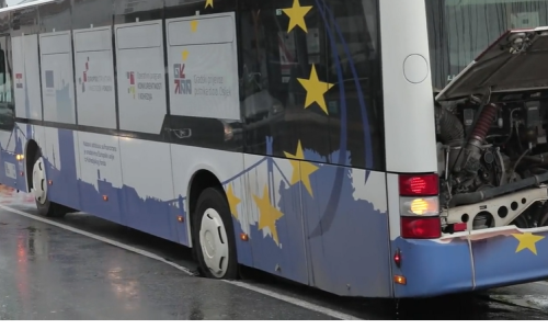 Autobus s putnicima propao u rupu na cesti u Osijeku, iz vodovoda nam otkrili što se dogodilo