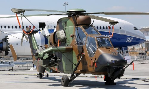 Španjolski vojni helikopter udario u dalekovod u Sloveniji, nakratko nestalo struje