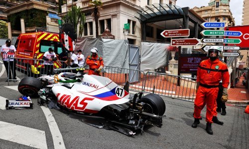 [FOTO] Mick Schumacher razbio se u zadnjim sekundama treninga na stazi u Monte Carlu; iz momčadi izvijestili javnost koliko je ozbiljna situacija