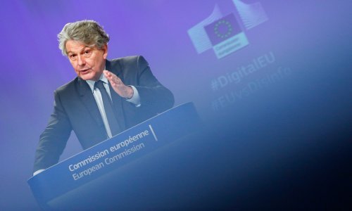 EU želi stati na kraj zarađivanju na dezinformacijama, Breton: Dezinformacije ne mogu biti izvor prihoda