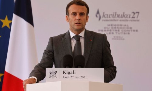 [FOTO] Macron u Ruandi priznao ulogu Francuske u genocidu i zatražio oprost