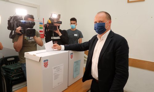 Štimac: Ostajem ozbiljno u politici, ostvarili smo izvanredan rezultat