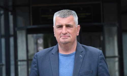 Bulj preuzeo gradonačelniku palicu u Sinju i ostao u čudu: Nejasno mi je, kako to da je ovoliko ljudi iz gradske uprave otišlo na godišnji točno kad su završili izbori