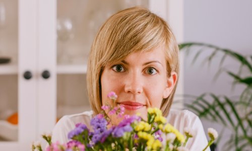 [FOTO/VIDEO] Život bez kemikalija. Zvuči nevjerojatno? Ali je moguće, a zagrebačka aromaterapeutkinja Andreja Jelačić Mučnjak savršen je primjer za to