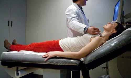 Bolesti štitnjače i 'sindrom umorne domaćice': Svaka treća žena i svaki šesti muškarac pate od nekog oblika poremećaja