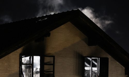 Užas kod Vukovara: Žena u gluho doba noći podmetnula požar u kući u kojoj je spavala četveročlana obitelj