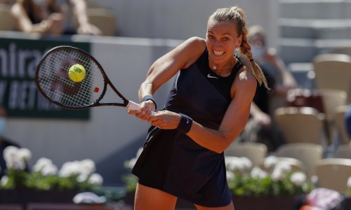 Kakav peh na Roland Garrosu; dvostruka pobjednica Wimbledona spasila meč loptu i prošla dalje, a onda je pred novinarima doživjela nesreću i napustila turnir