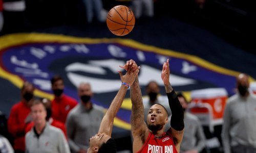 Igrač Portlanda Lillard odigrao utakmicu kakva u povijesti NBA-a još nije viđena, a postavio je i nemoguć rekord u tricama; Lakersi stradali kod Phoenixa, a Netsi prošli dalje