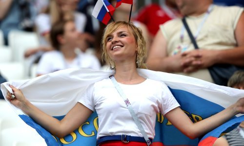 Skandal potresa Euro i prije početka; Uefa je nemoćna bilo što promijeniti, a jedna reprezentacija i njezini navijači su ogorčeni