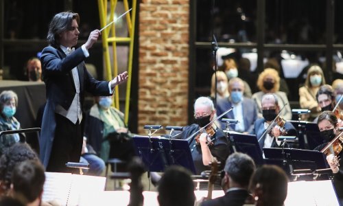 Stiže glazbeni spektakl Rock the Opera u neponovljivoj izvedbi Zagrebačke filharmonije, solista i benda vrhunskih glazbenika