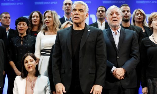TV voditelj, MMA borac, najpoželjniji muškarac Izraela: Tko je Yair Lapid, čovjek koji je uspio srušiti nedodirljivog Netanyahua?