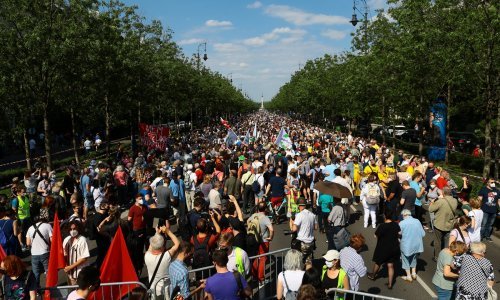 Tisuće ljudi u Budimpešti prosvjedovale protiv kineskog sveučilišta: 'Nećete nas kolonizirati'