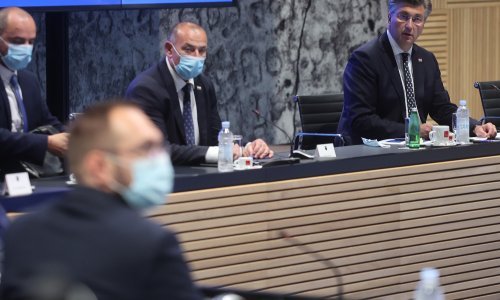 [FOTO] Plenković sazvao na sastanak župane i gradonačelnika Zagreba, imao posebnu poruku za čelnike u obalnim županijama