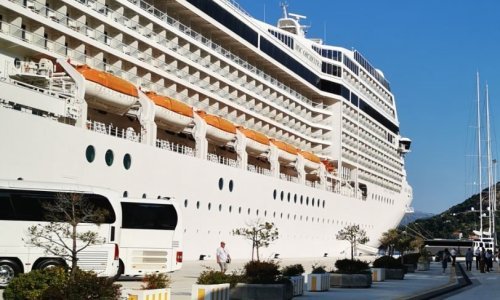 Velikim kruzerima na Jadran došlo više od 35 tisuća putnika, najviše u Dubrovnik