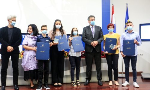 Uručene nagrade 'Luka Ritz' za promicanje tolerancije i škole bez nasilja, evo tko su dobitnici