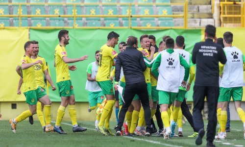 Istra 1961 ima novog trenera; bio je igrač madridskog Reala i Heerenveena, a s njime dolazi i bivši pomoćnik Franka de Boera