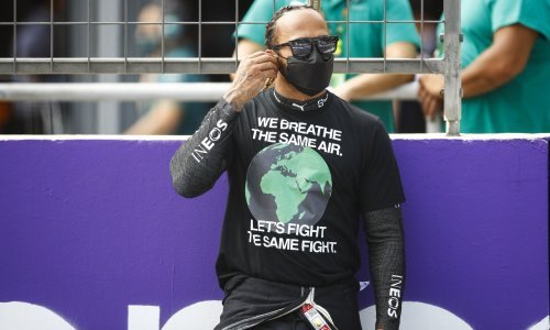 Lewis Hamilton spreman je smanjiti ogromnu plaću kako bi potpisao ugovor s Mercedesom za 2022., ali Britanac zato traži nešto drugo...