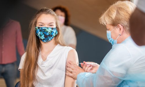 Zagreb: Roditelji pozvani da prijave djecu za cijepljenje protiv Covida-19