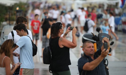 Povratak turista: Za vikend u Splitu 37 tisuća putnika iz svih krajeva svijeta
