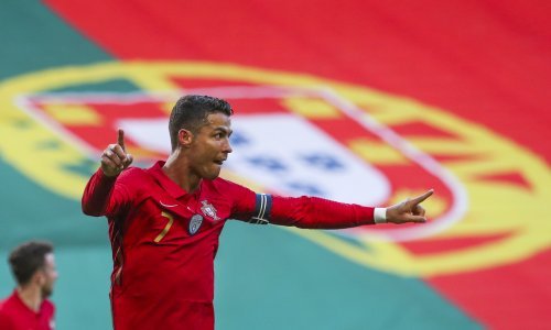 Cristiano Ronaldo radi ono što najbolje zna - postavlja rekorde; u prvoj sekundi utakmice, Portugalac je došao do novog pothvata