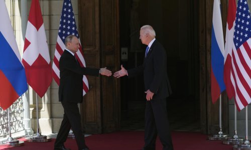 Rusija očekuje početak pregovora o kontroli naoružanja dogovorenih na samitu; glasnogovornik Kremlja potvrdio vraćanje veleposlanika u Washington