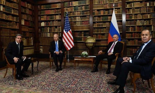 [FOTO/VIDEO] Putin zahvalio Bidenu na inicijativi za susretom, američki predsjednik uzvratio: Uvijek je bolje licem u lice