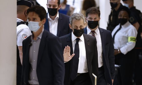 Tužiteljstvo zatražilo šest mjeseci zatvora za Sarkozyja