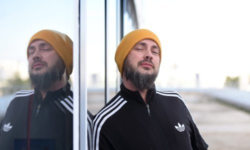 Glazbenik i radijski voditelj koji je u nedavnom požaru u Zadru izgubio krov nad glavom, objavio sretne vijesti: 'Rodio se kao beskućnik, a živjet će kao kralj'