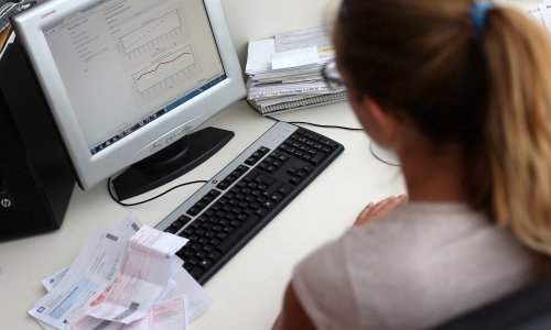 Zbog rasta obnovljivih izvora energije mogući zahtjevi za poskupljenjem struje