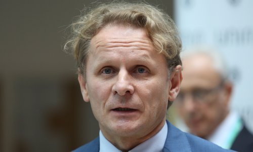 Đikić: Novi sojevi virusa će se širiti dok god bude više od 40-50 posto necijepljenih