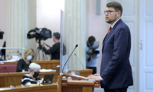 Grbin: Važna karakteristika Zlate Đurđević je da je samostalna i da ne dozvoljava da joj Peđa ili Zoran ili Andrej sole pamet