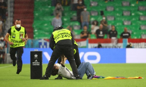 [FOTO] Incident na utakmici Eura; evo što se događalo za vrijeme intoniranja mađarske himne na stadionu u Münchenu