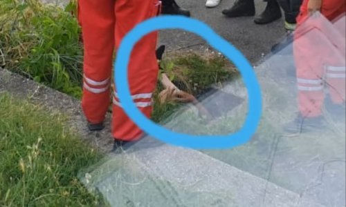 Zagrebački vatrogasci objavili snimku muškarca koji ih je nazvao nakon što je pao u šaht: 'To mi se nikad nije dogodilo, ja sam sad u jednoj rupi...'