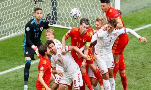 [FOTO] Sjajni Danci razbili bezopasne Velšane i izborili četvrtfinale Eura; 'vikinzi' su 'zmajevima' utrpali čak četiri gola