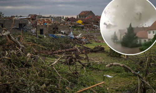 [VIDEO] Pojavila se najnevjerojatnija snimka iz Češke: Čovjek nije ispuštao mobitel iz ruku niti kada mu je tornado stigao pred prozor. Policija poručila: Hvala ti, Radovane, hrabar si čovjek