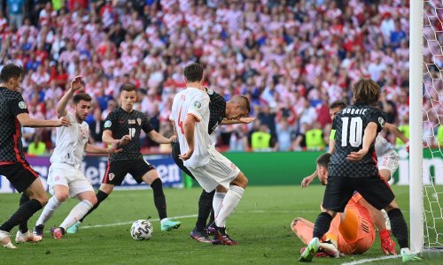 Izbornik Zlatko Dalić je progledao u četvrtoj utakmici Eura te je u igru uveo Mislava Oršića; on je u kratkom vremenu svojim učinkom ispisao povijest hrvatskog nogometa