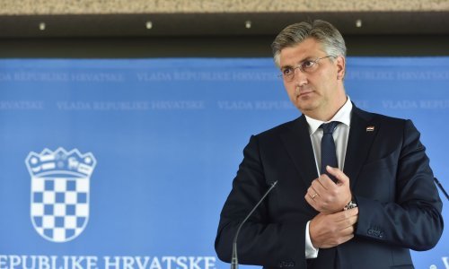 Plenković: Potpore će se nastaviti, ne prema svima jer su se okolnosti promijenile, a uvjet za apliciranje bit će cijepljenje