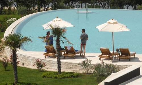 Turisti u Hrvatskoj unajmljuju objekte s pet zvjezdica dvostruko više nego lani, zaziru od velikih okupljanja