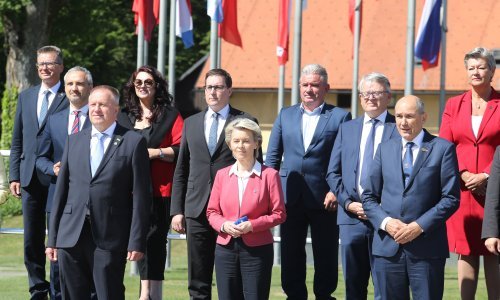 Njemački mediji: Janša izazvao skandal prvog dana predsjedanja Slovenije EU-om