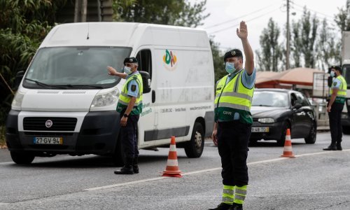 Portugal uveo policijski sat u nekim područjima, uključujući Lisabon i Porto