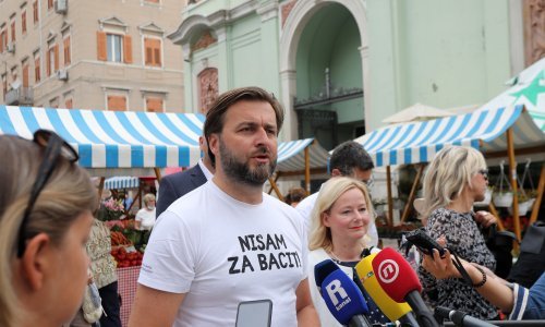 [FOTO] Ćorić: Cijepljenje je jedini način da budemo odgovorni, ako propadne turistička sezona, ne postoji čarobni štapić