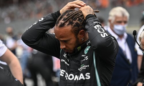 Lewis Hamilton, bez obzira na novi milijunski ugovor, sve teže podnosi situaciju u kojoj se nalazi: Ovo je frustrirajuće...