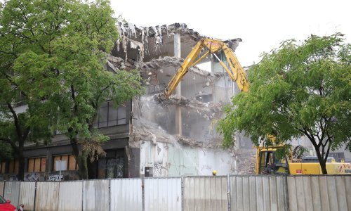 [VIDEO/FOTO] Kultna tvornica Kamensko pretvara se u prah: Na ovoj atraktivnoj lokaciji u Zagrebu niknut će luksuzni stambeno-poslovni kompleks