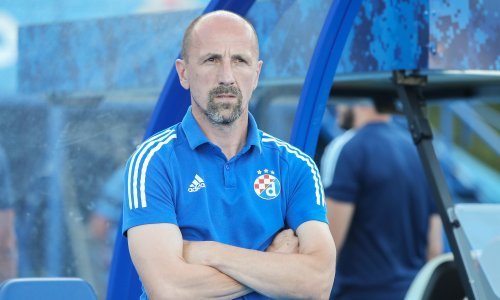 Trener Dinama Damir Krznar pokušao je objasniti što se to dogodilo na Maksimiru te zašto je penal pucao igrač koji ga je izborio - Arijan Ademi