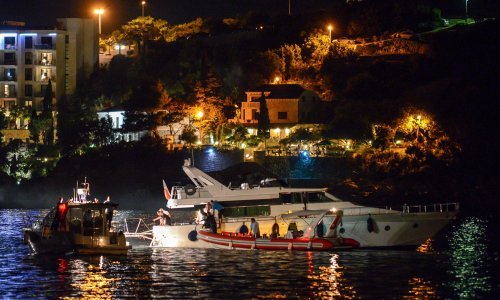 [VIDEO] Policija i lučka kapetanija objavile nove podatke o pomorskoj nesreći u Splitskim vratima: Dvanaest ozlijeđenih, jedna osoba hitno operirana