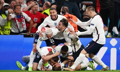 Englesko simuliranje i pomoć sudaca razljutili Europu koja je na njih sasula salvu kritika; svi se slažu da penal ne postoji