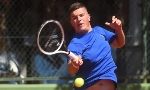 Ispao i posljednji hrvatski tenisač u pojedinačnoj konkurenciji na Wimbledonu; 16-godišnji Splićanin zapeo je u četvrfinalu